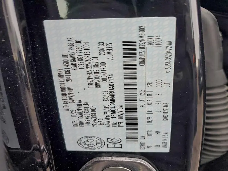 2024 FORD ESCAPE ST LINE  