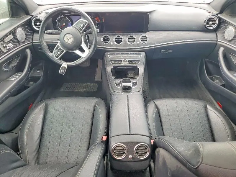 2019 MERCEDES-BENZ E 300  