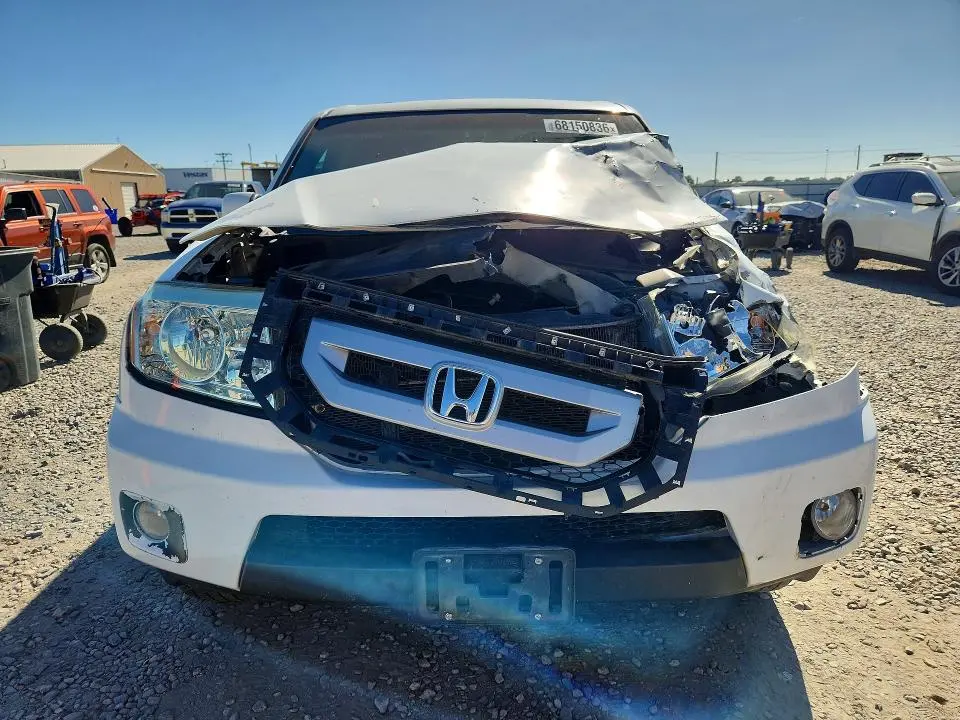 2011 HONDA PILOT EXL  