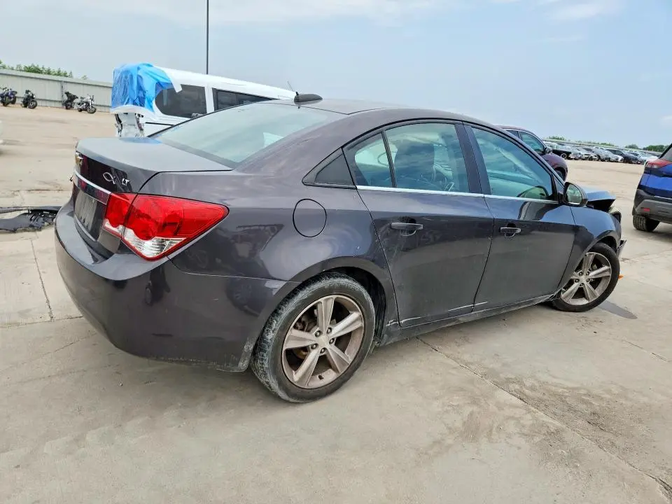 2015 CHEVROLET CRUZE LT  