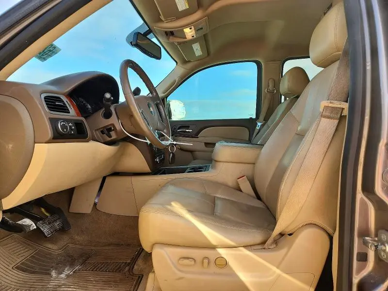 2014 CHEVROLET SUBURBAN C1500 LT  
