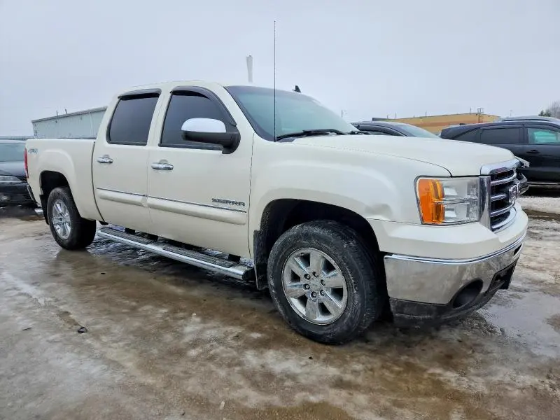 2013 GMC SIERRA K1500 SLT  