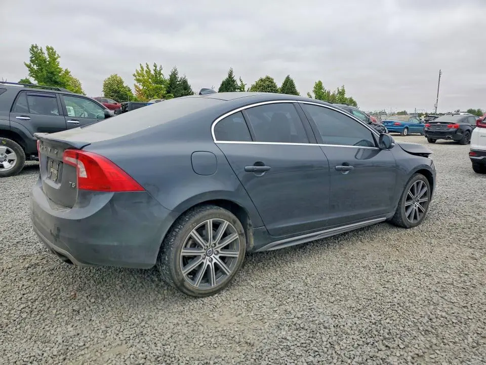 2014 VOLVO S60 T5  