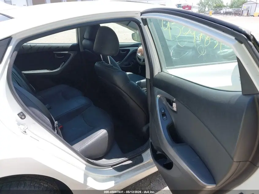 2011 HYUNDAI ELANTRA LIMITED