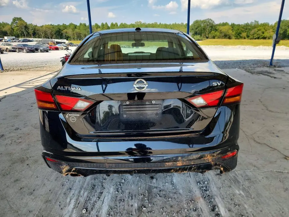 2019 NISSAN ALTIMA SV  
