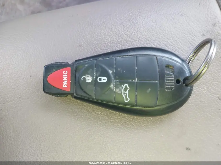 2014 CHRYSLER TOWN & COUNTRY TOURING