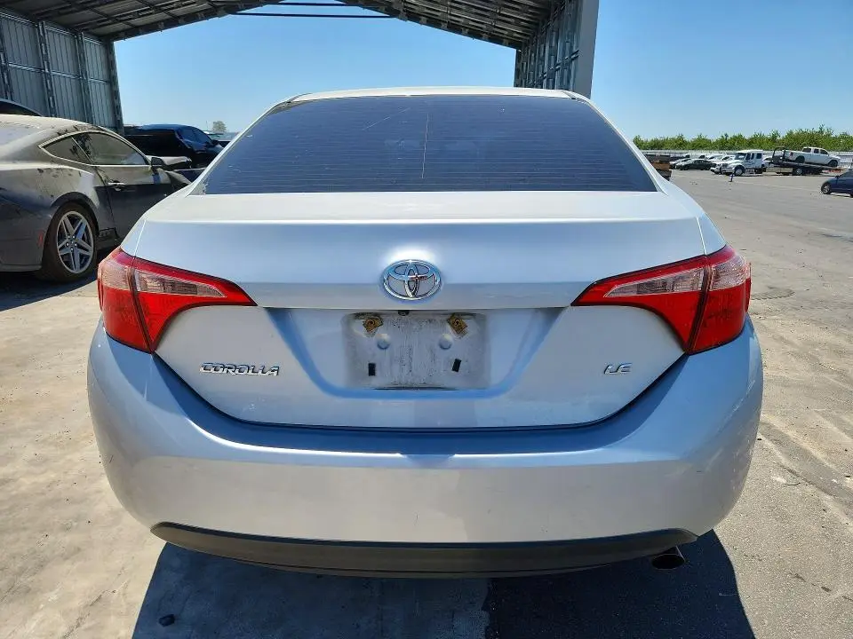 2018 TOYOTA COROLLA LE  