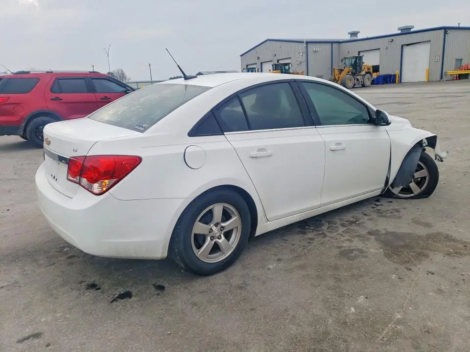 2014 CHEVROLET CRUZE LT  