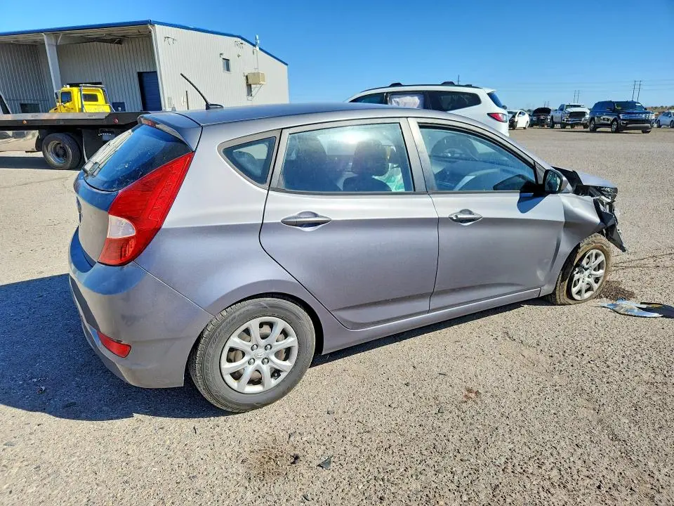 2014 HYUNDAI ACCENT GS  