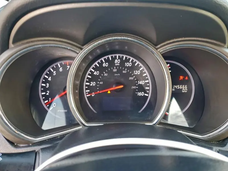 2012 NISSAN MURANO S  