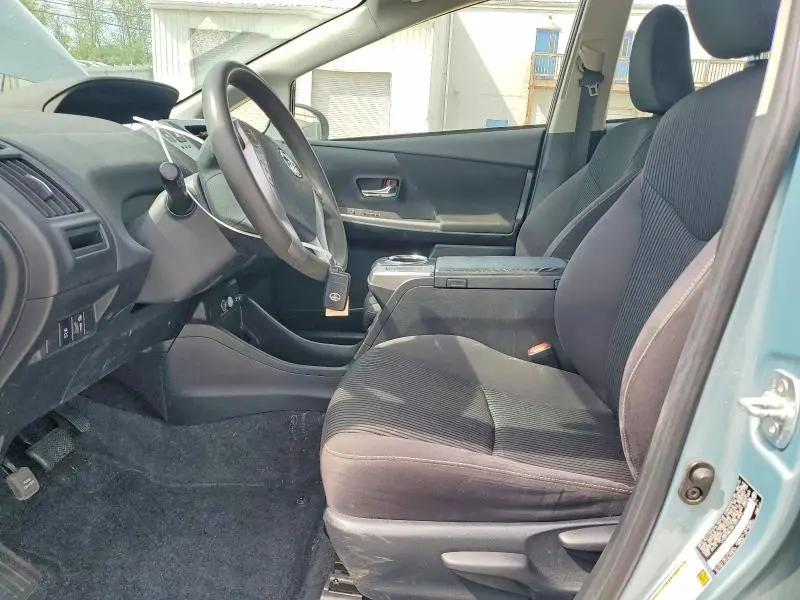 2015 TOYOTA PRIUS V TWO  