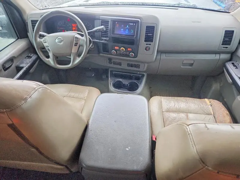 2018 NISSAN NV 3500 HD SL  