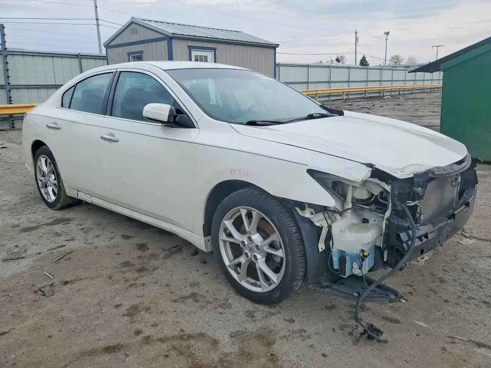 2014 NISSAN MAXIMA 3.5 S  