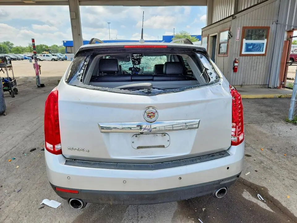 2010 CADILLAC SRX PERFORMANCE COLLECTION  