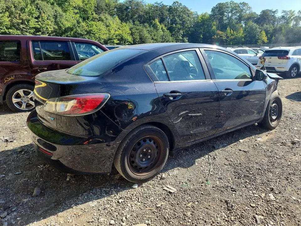 2013 MAZDA 3 I  