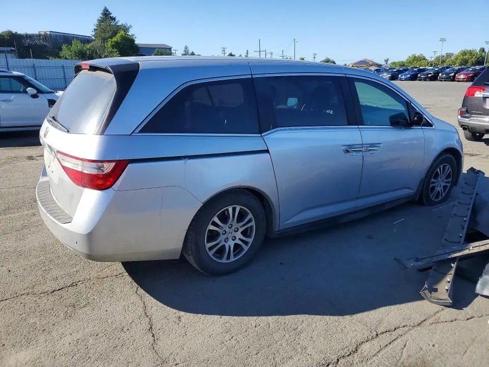 2011 HONDA ODYSSEY EXL  