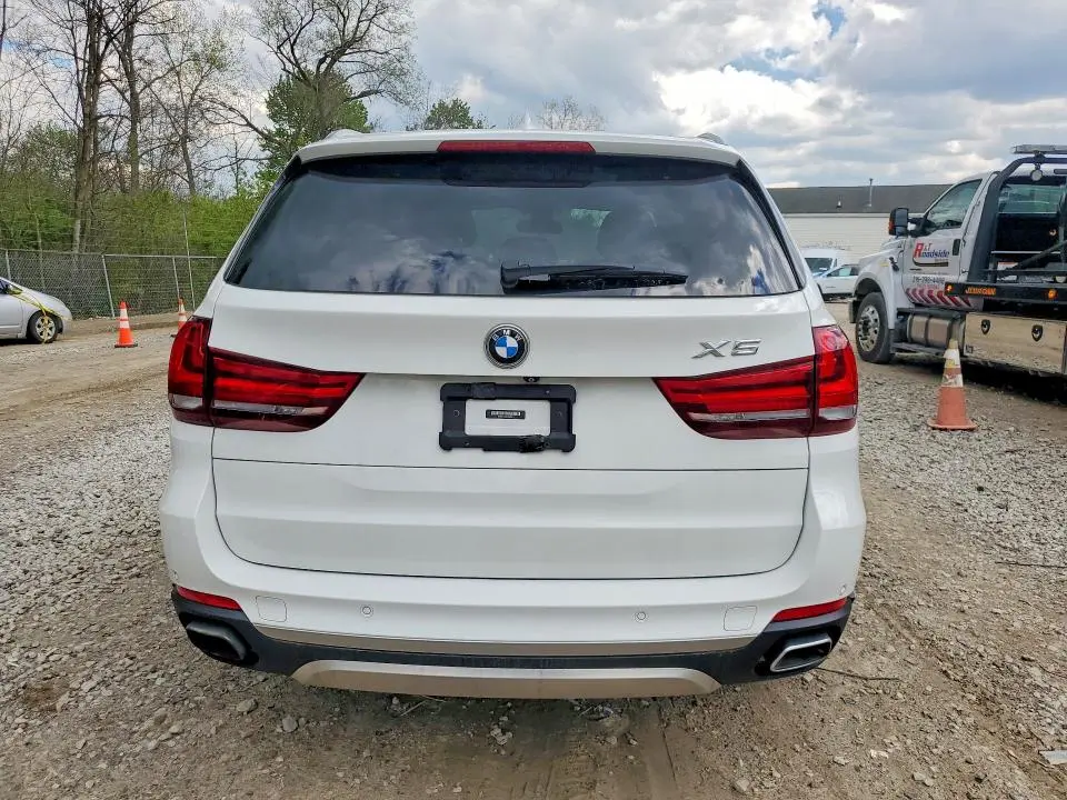 2017 BMW X5 XDR40E  