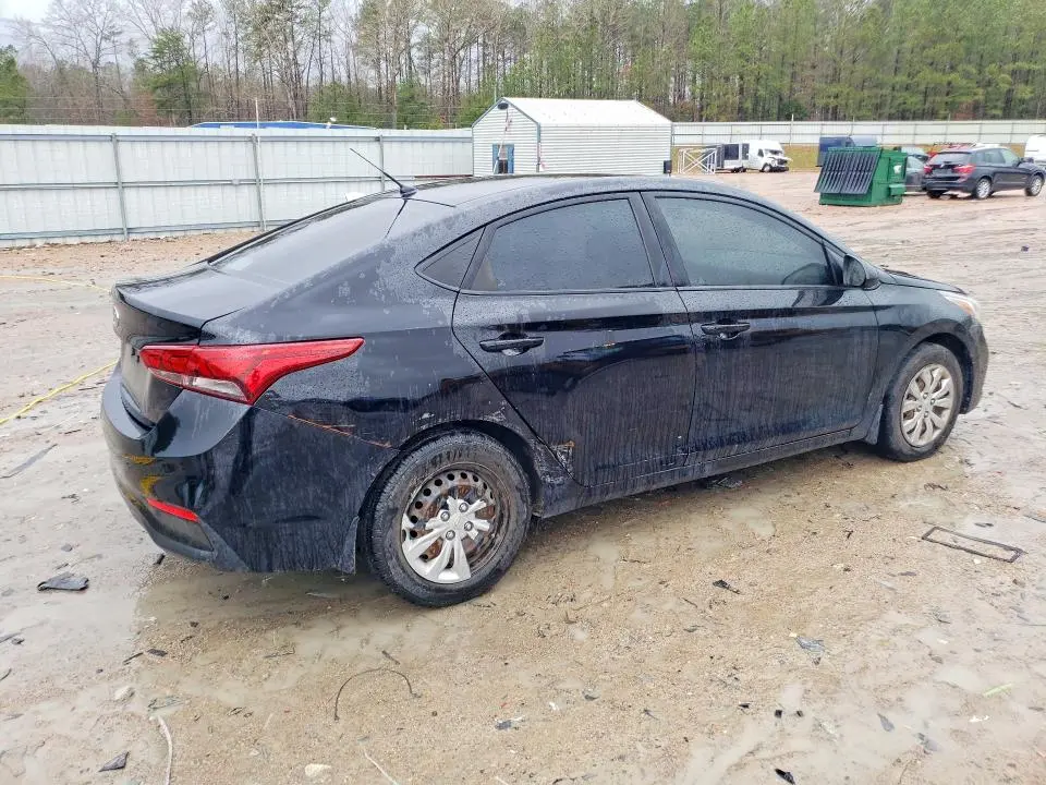 2018 HYUNDAI ACCENT SE  