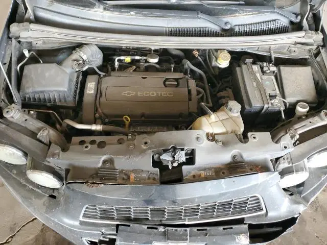 2014 CHEVROLET SONIC LT  