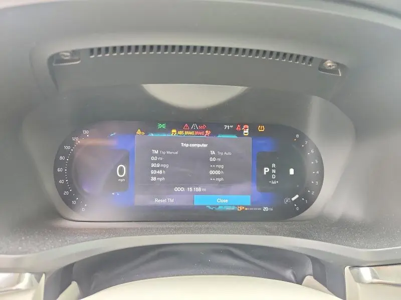 2023 VOLVO S60 CORE  