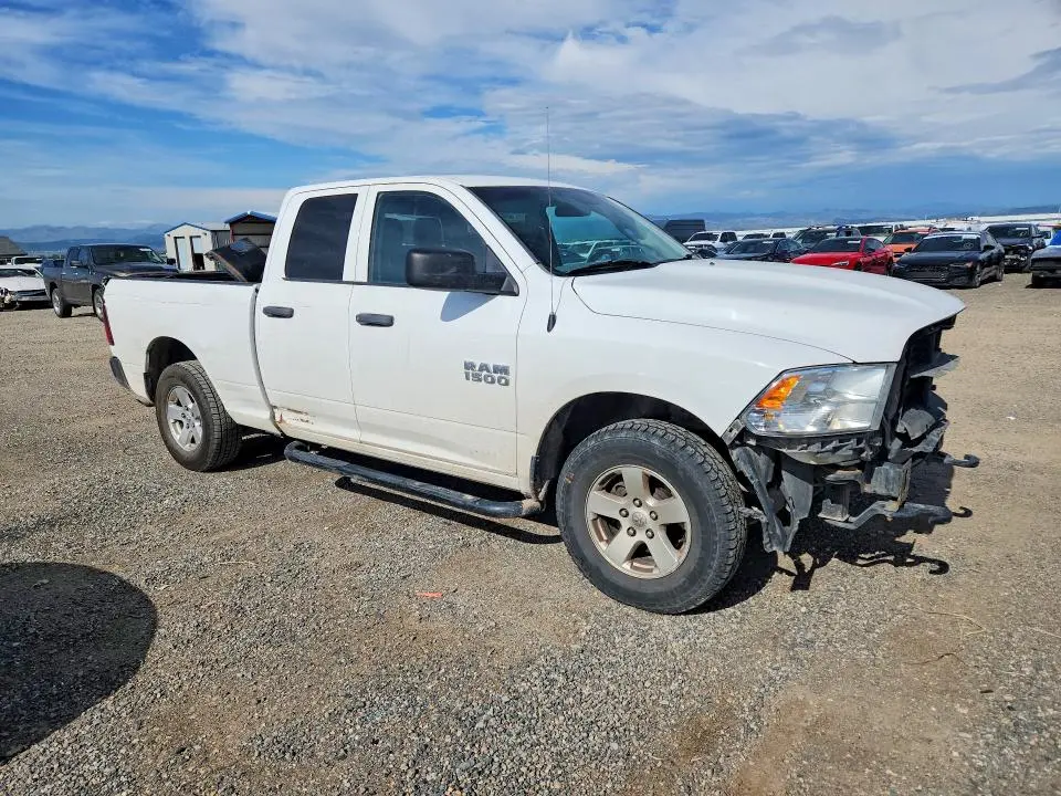 2015 RAM 1500 ST  