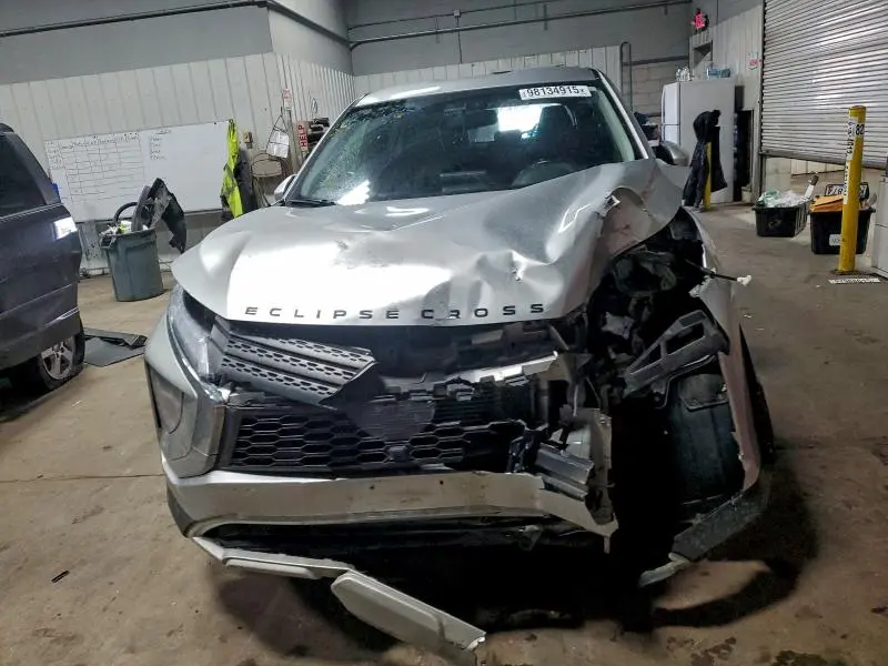 2023 MITSUBISHI ECLIPSE CROSS SE  