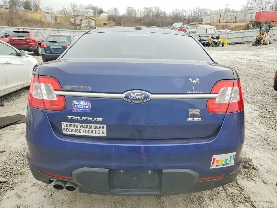 2011 FORD TAURUS SEL  