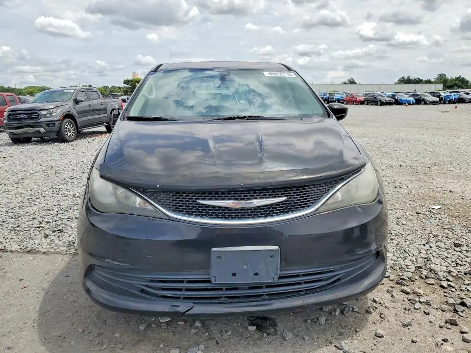 2017 CHRYSLER PACIFICA LX  