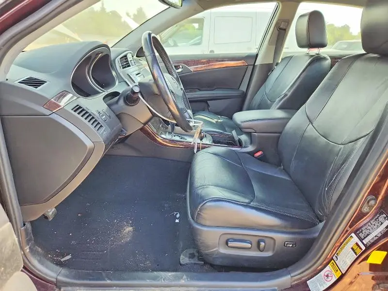 2011 TOYOTA AVALON BASE  