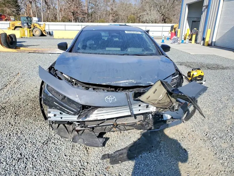 2025 TOYOTA PRIUS LE  