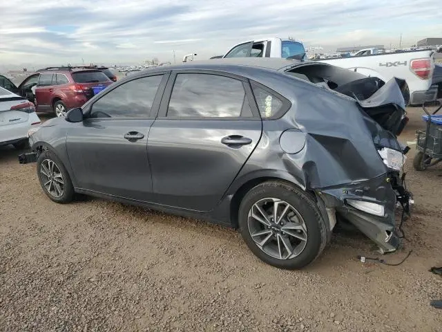 2023 KIA FORTE LX  