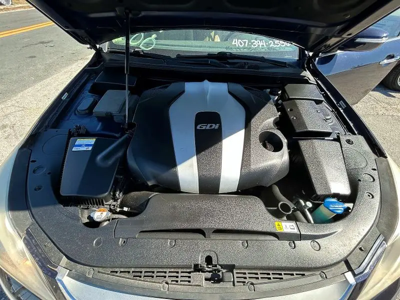 2012 HYUNDAI GENESIS 3.8L  