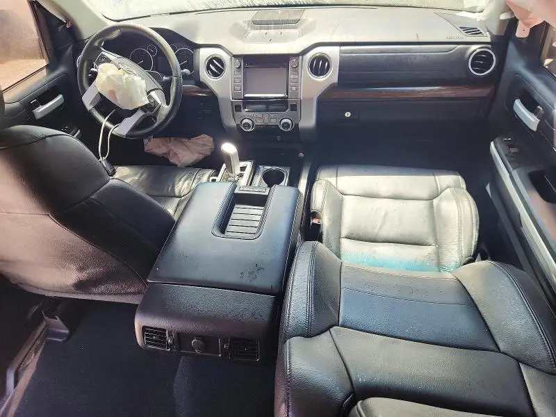 2016 TOYOTA TUNDRA CREWMAX LIMITED  