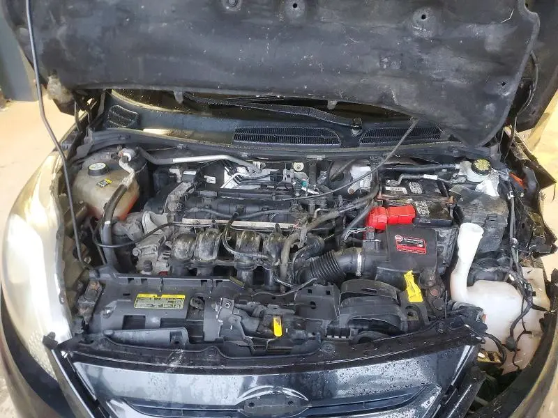2011 FORD FIESTA SES  