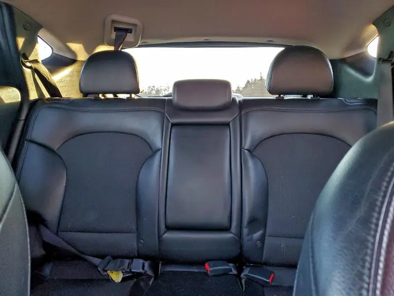 2011 HYUNDAI TUCSON GLS  