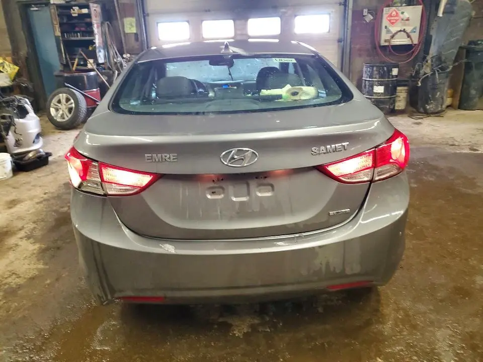 2011 HYUNDAI ELANTRA GLS  