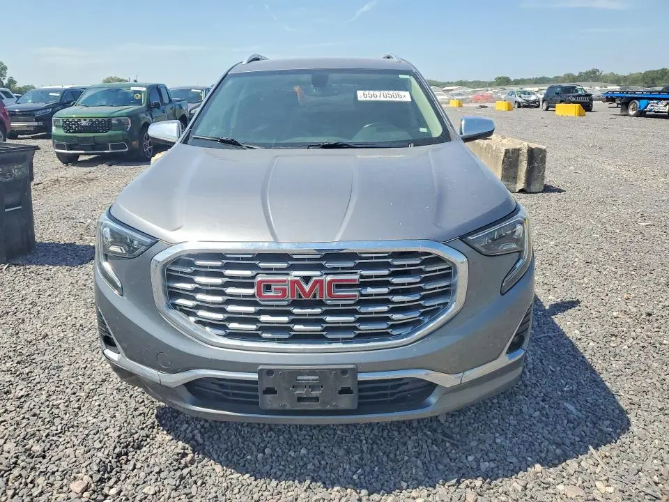 2019 GMC TERRAIN DENALI  