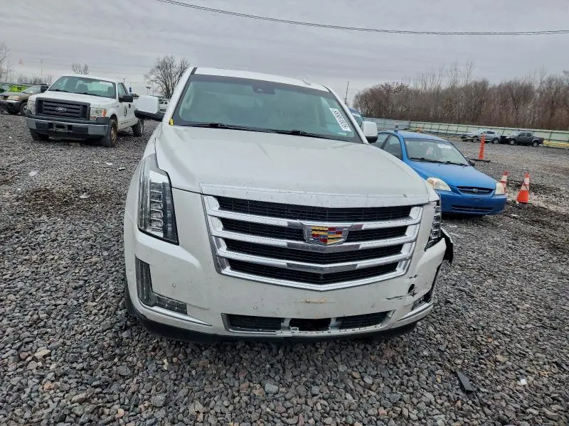 2018 CADILLAC ESCALADE LUXURY  