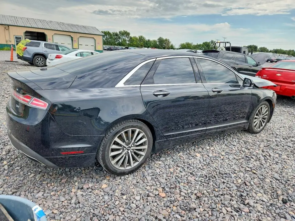 2017 LINCOLN MKZ   