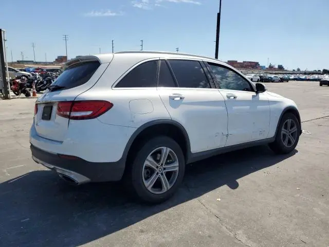 2018 MERCEDES-BENZ GLC 300  