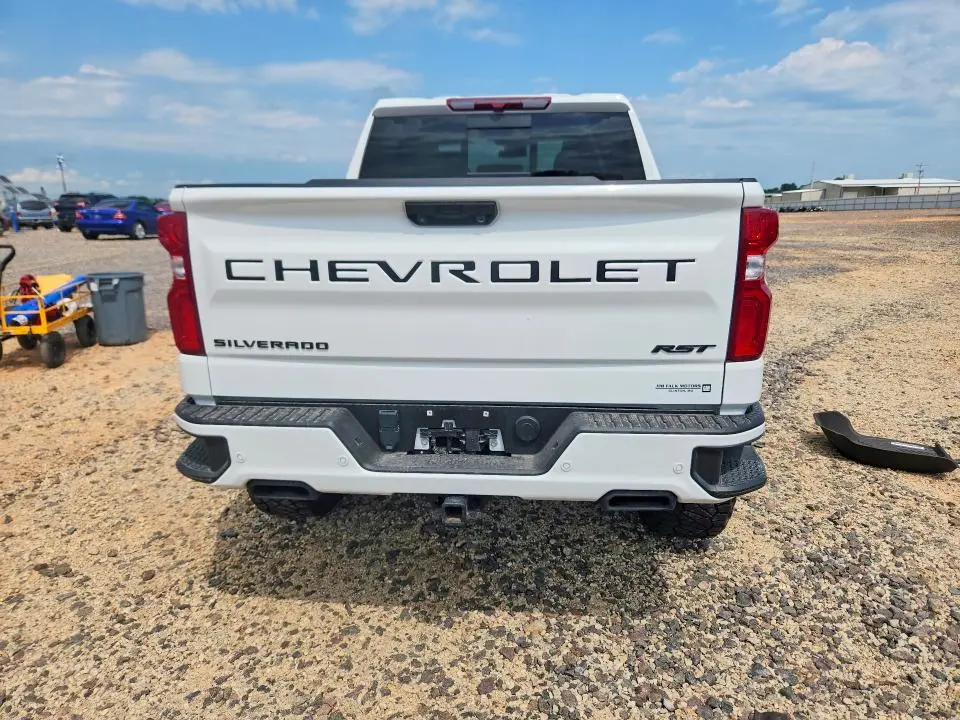 2025 CHEVROLET SILVERADO K1500 RST  