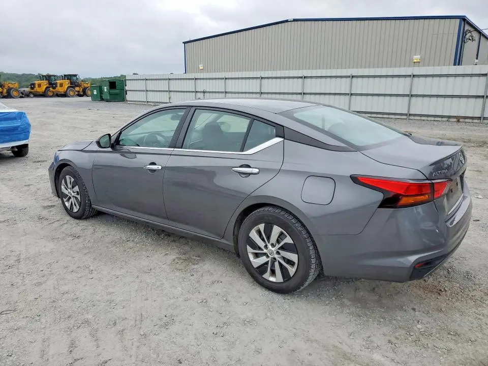 2024 NISSAN ALTIMA S  