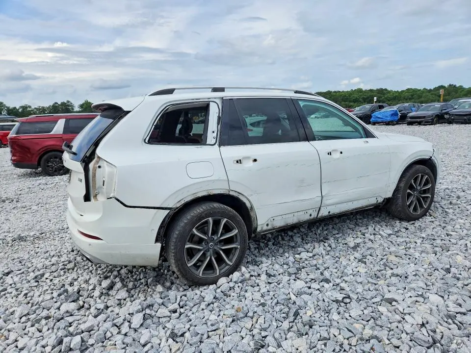 2016 VOLVO XC90 T6  