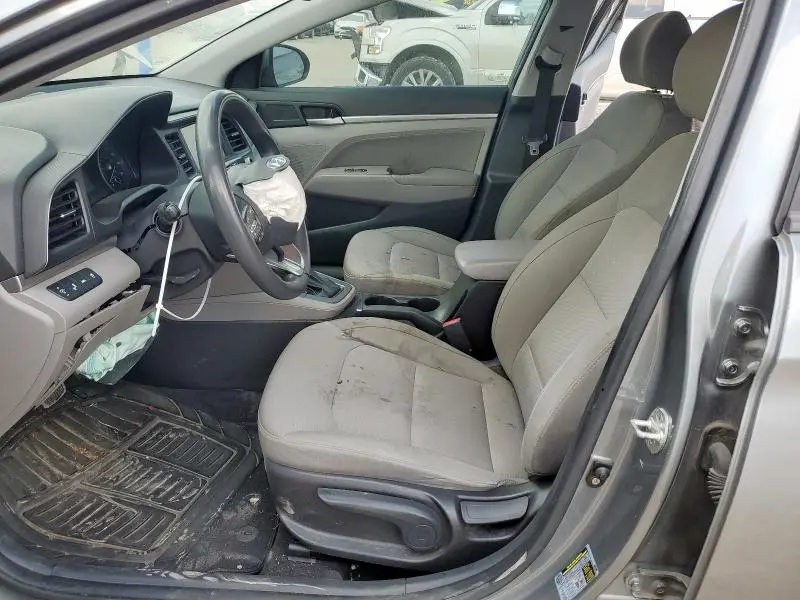 2019 HYUNDAI ELANTRA SEL  