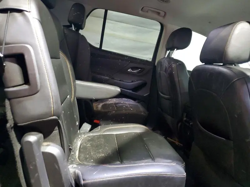 2021 CHEVROLET TRAVERSE LT  