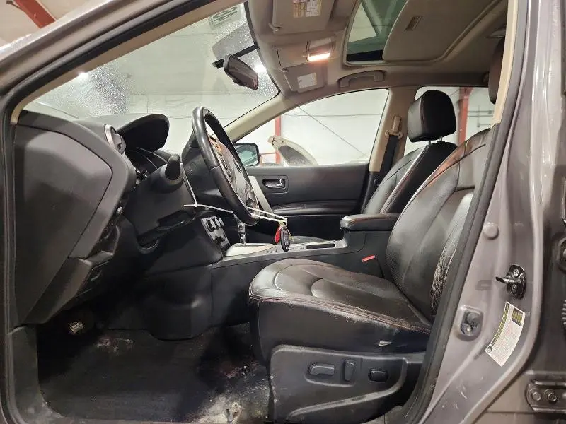 2012 NISSAN ROGUE S  
