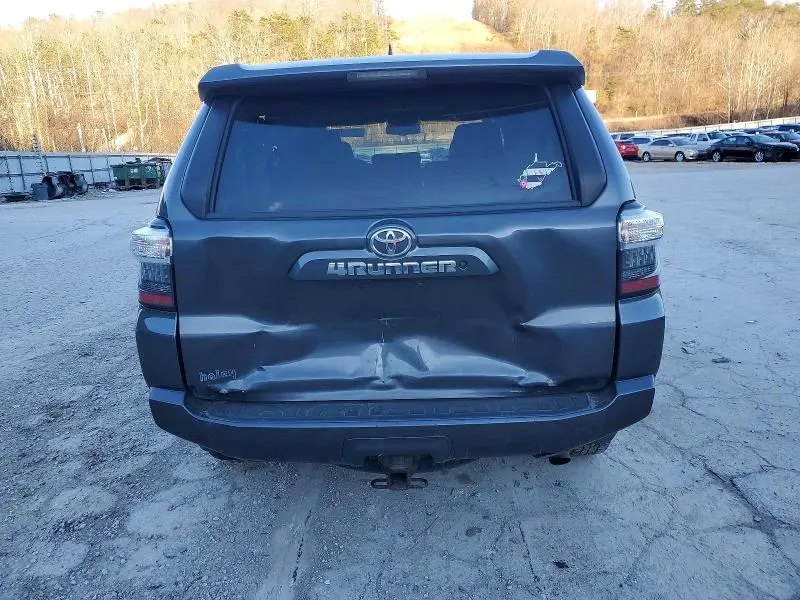 2017 TOYOTA 4RUNNER SR5/SR5 PREMIUM  
