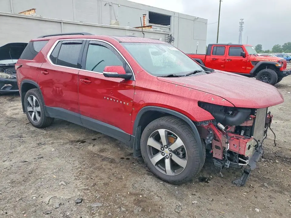 2022 CHEVROLET TRAVERSE LT  