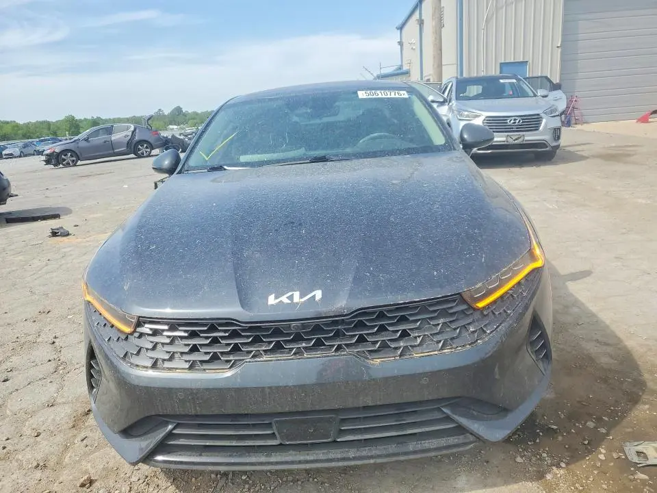 2022 KIA K5 EX  