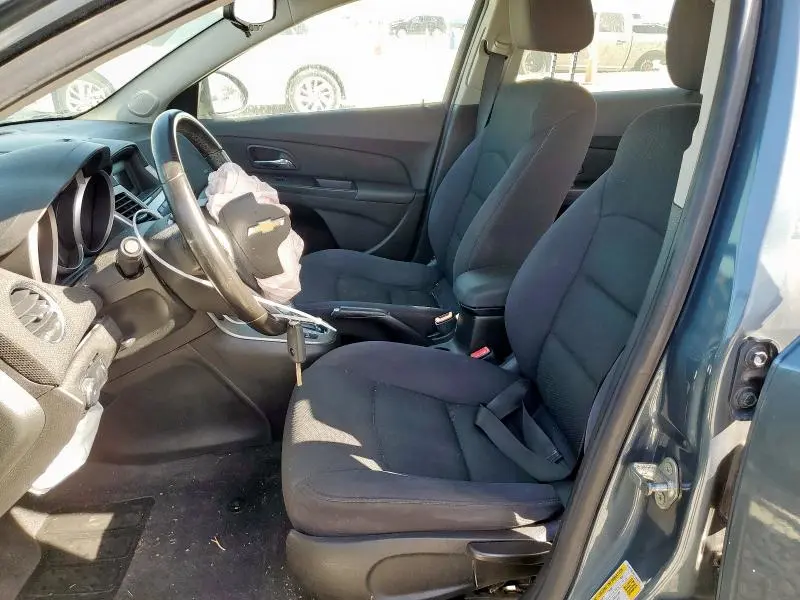 2012 CHEVROLET CRUZE LT  